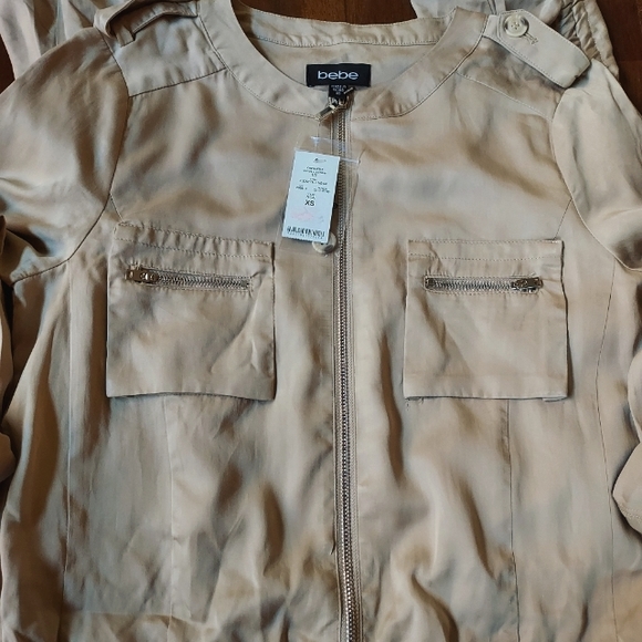 Bebe Safari Jumpsuit - Picture 5 of 7